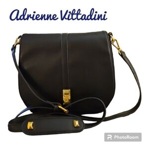 ADRIENNE VITTADINI Black Leather Saddle Crossbody Bag